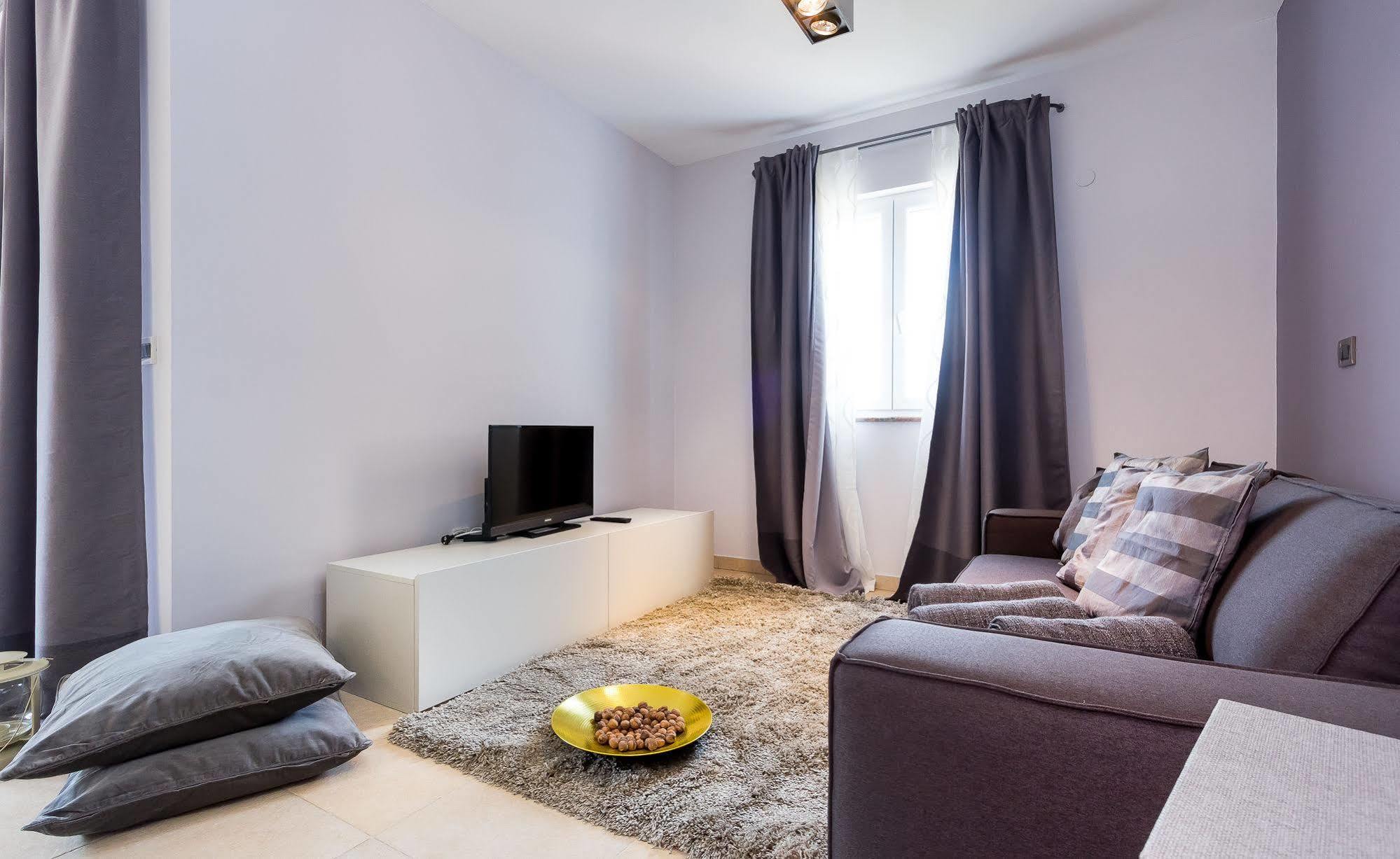 Apartments Stella Ровиньско село Экстерьер фото